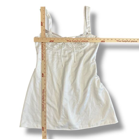 Forever 21 White‎ Satin Slip Dress Lace Bust Mini Dress Women’s Size Large L - Picture 3 of 13